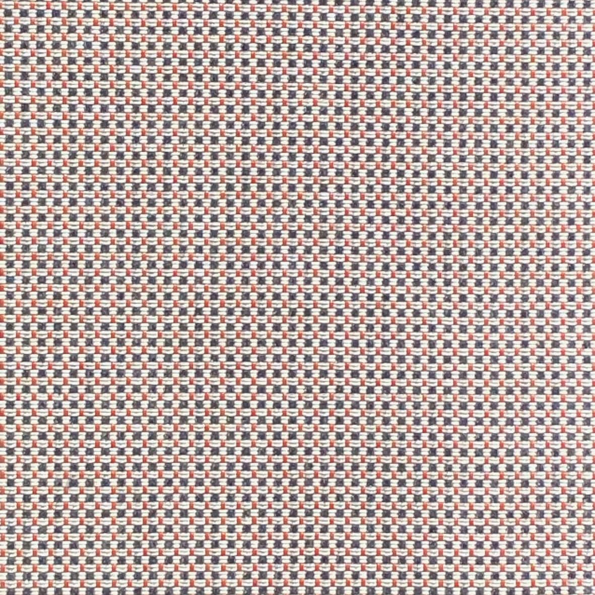 703933_8
