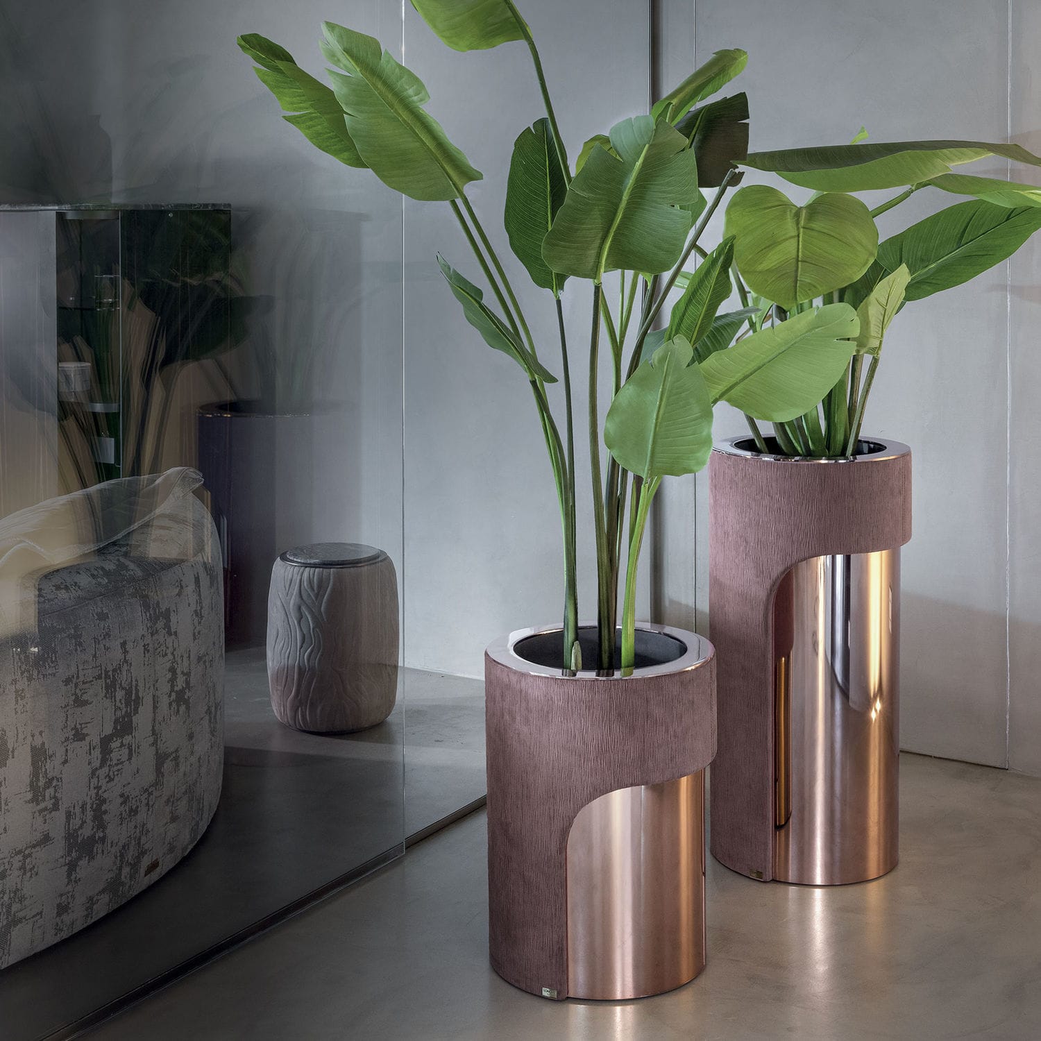 Portavaso Bianco In Metallo Fontana Piccolo - Ferrini Gift