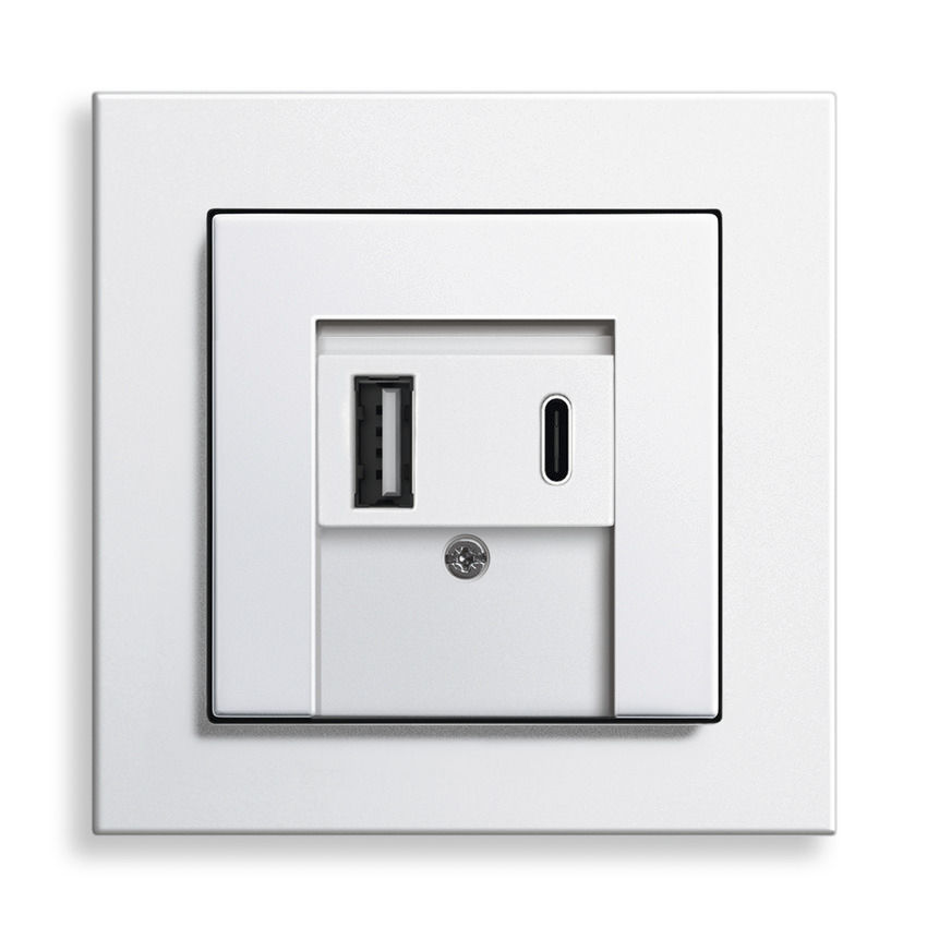 Presa USB Auto Linkstyle 12V/24V - 3 Porte (QC3.0 + PD 20W) Con Interruttore E LED, 56W