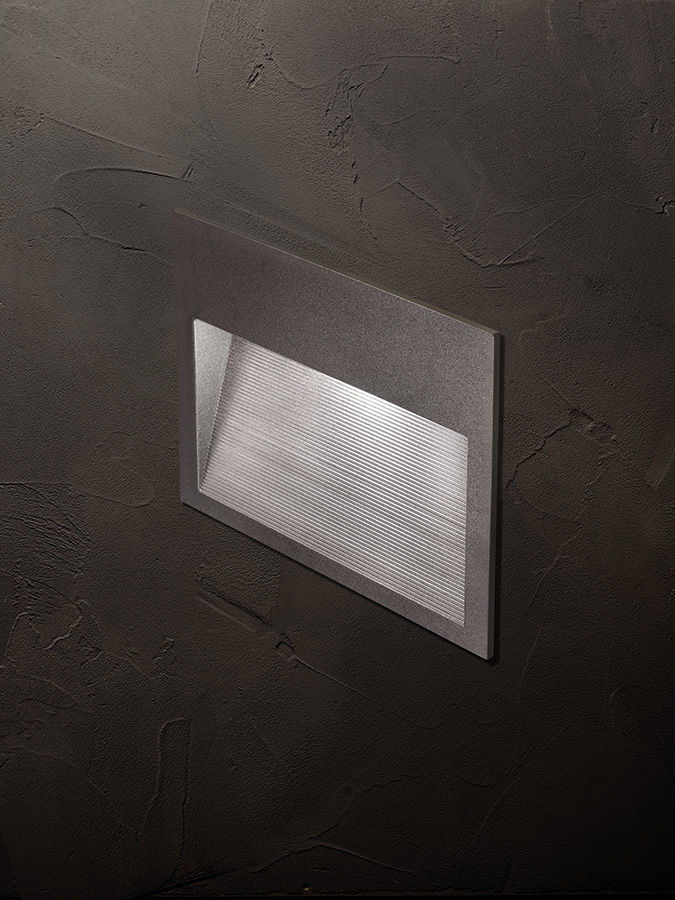 luce da incasso a muro