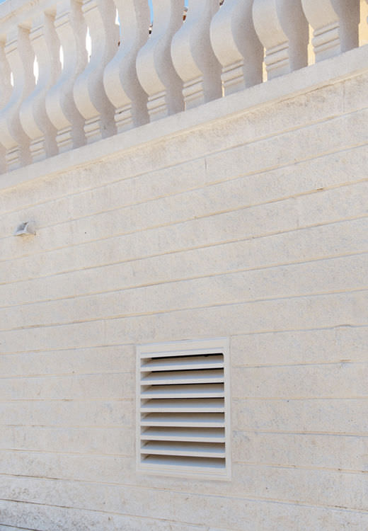Amig - Griglia Quadrata In Plastica Con Zanzariera| Griglie Di Ventilazione Per Presa D Aria Adatto Per Soffitto Cucina E Bagno Dimensioni 170 X 92946131