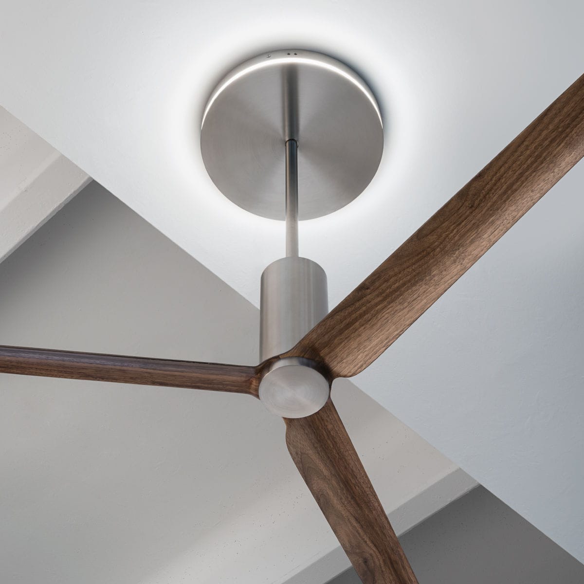 Ventilatore Da Soffitto Con Luci LED 42 Pollici - Acciaio Inossidabile, Telecomando, 5 Velocità, 3 Temperature Colore, Silenzioso, Per Interni/Esterni
