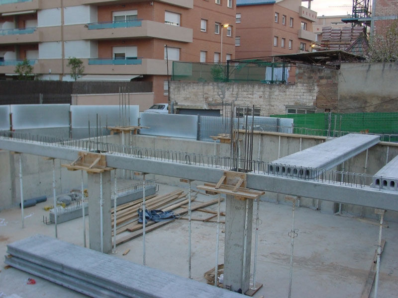 Trave in cemento armato Pujol in calcestruzzo prefabbricato / a sezione rettangolare