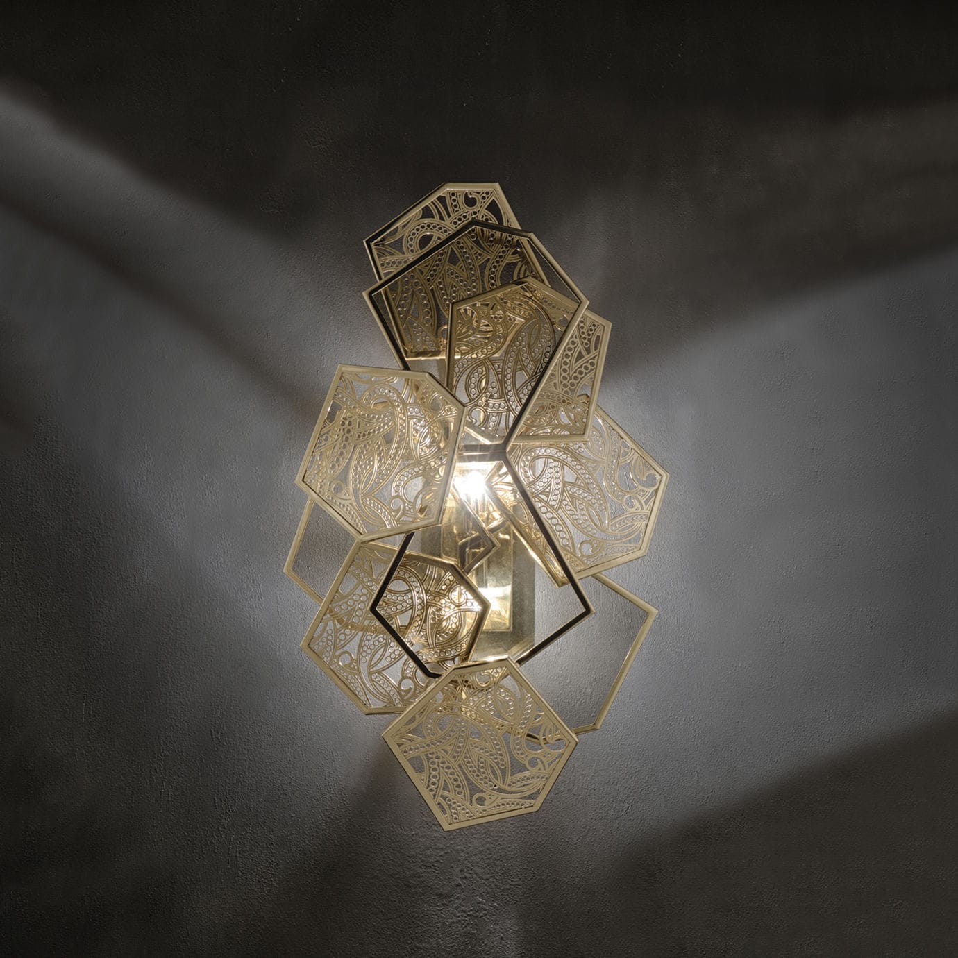 Applique design originale / in ottone lucidato / in vetro / a