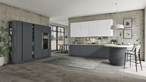 Cucina moderna / in legno / laccata / opaca