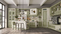Cucina classica / in legno / a U / con impugnature