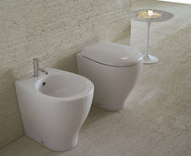 Bidet in ceramica