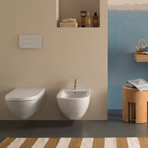 WC sospeso / in ceramica / con sciacquone...