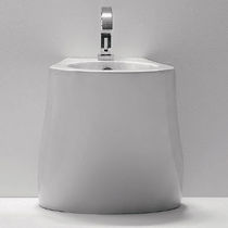 Bidet in ceramica