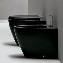 Bidet in ceramica