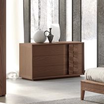 Cassettone moderno / in legno massiccio