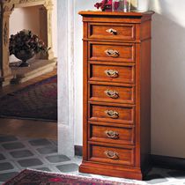 Cassettone classico / in quercia / in noce...