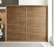 Armadio moderno / in legno massiccio / a...