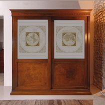 Armadio classico / in quercia / in noce...