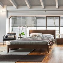 Letto matrimoniale / moderno / con testiera...