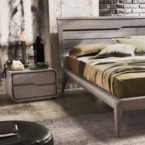 Comodino moderno / in frassino / curvo /...