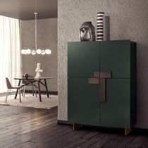 Credenza alta / moderna / in legno laccato...