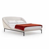 Letto matrimoniale / moderno / imbottito...