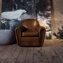 Poltrona classica / in pelle / marrone