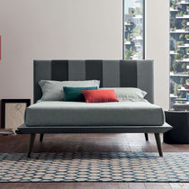 Letto matrimoniale / moderno / imbottito...