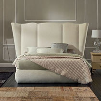 Letto matrimoniale / in stile / imbottito...