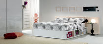Letto matrimoniale / moderno / con testiera...