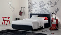 Letto matrimoniale / moderno / imbottito...