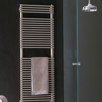 Scaldasalviette ad acqua calda / elettrico...