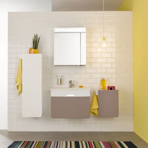 Mobile alto da bagno