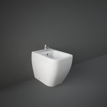 Bidet in ceramica