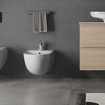 Bidet sospeso / in ceramica / di Patrick...