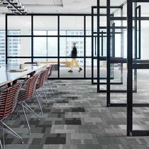 Moquette tufted / in poliammide / contract...