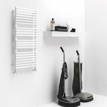 Scaldasalviette ad acqua calda / elettrico...