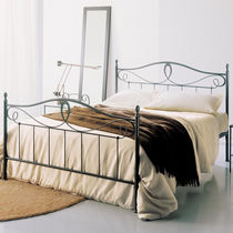 Letto matrimoniale / classico / con testiera...