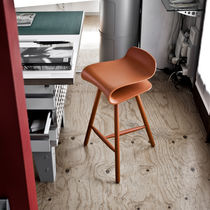 Sgabello da bar moderno / in legno / in...