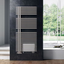 Scaldasalviette ad acqua calda / elettrico...