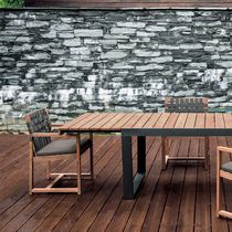 Sedia moderna / in teak / in poliestere...
