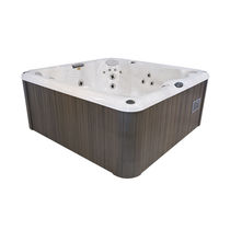 Spa fuoriterra / quadrata / 6 posti / da...
