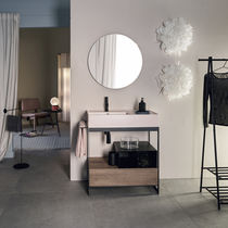 Supporto per lavabo in metallo