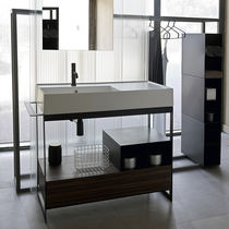 Supporto per lavabo in metallo