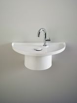 Lavabo sospeso / in ceramica / semicircolare...