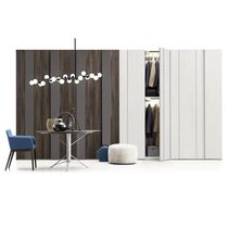 Armadio moderno / in legno laccato / in...
