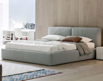 Letto matrimoniale / moderno / imbottito...
