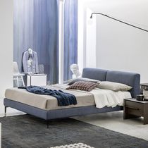 Letto matrimoniale / moderno / imbottito...