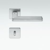 Maniglia per porta / in ottone / moderna