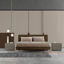 Letto matrimoniale / moderno / con testiera...