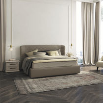 Letto matrimoniale / moderno / imbottito...