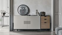 Credenza moderna / in legno laccato / in...
