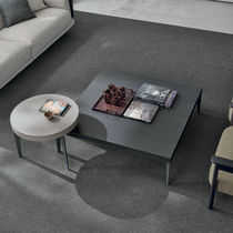 Tavolino basso moderno / in legno / con...