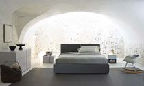 Letto matrimoniale / moderno / in tessuto
